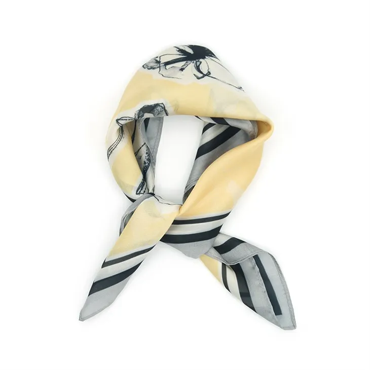 클래식 플로럴 폴리 스카프